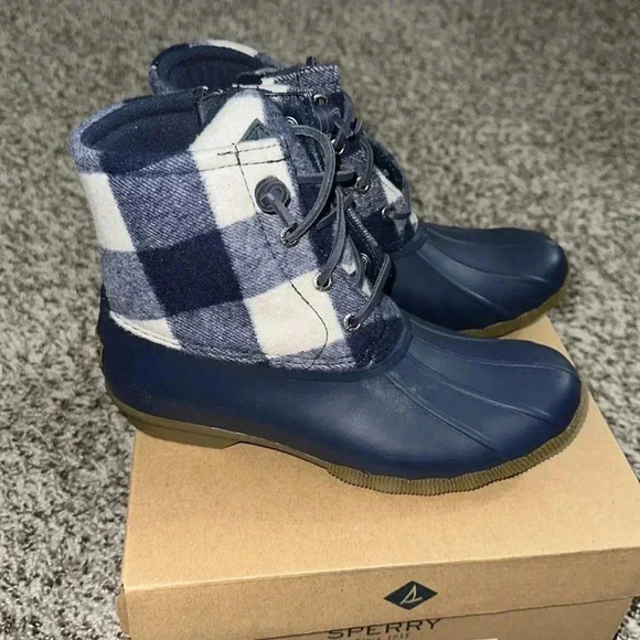 Sperry Saltwater Check Navy Boots - Picture 1 of 12